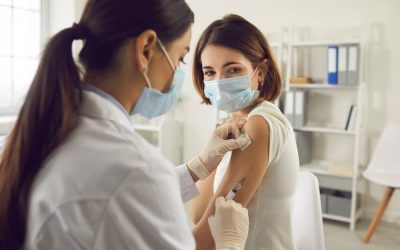 Vacunación en Centros Comerciales del país
